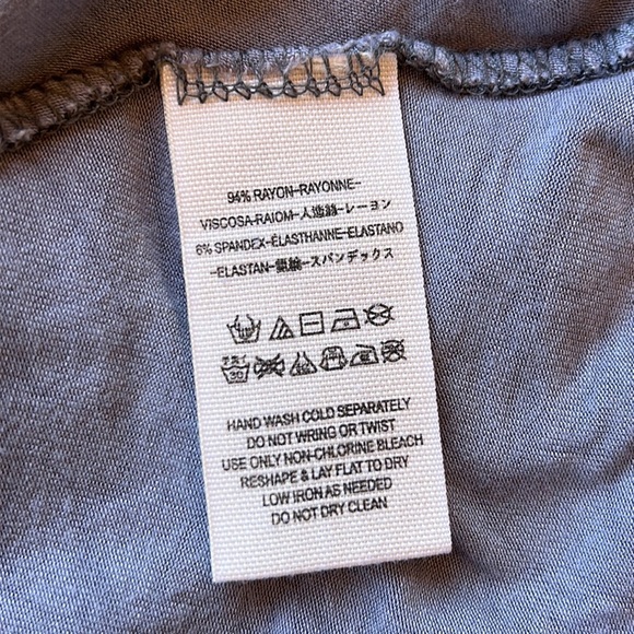 Free People We The Free scoop neck lavender-gray knit keyhole tunic top size Sm - Picture 5 of 5